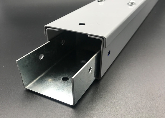 Custom 6m Q235 Metal Steel Poder Coated Cable Trunking
