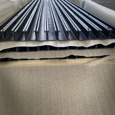 Manufacturer Powder Coated Black Side by Side Strut Channel