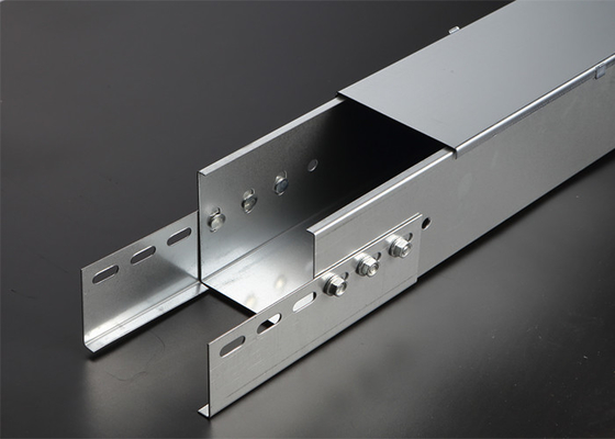 Q235B 2.4m Powder Coated Cable Trunking SS316 Hot Dipped Galvanized Trunking