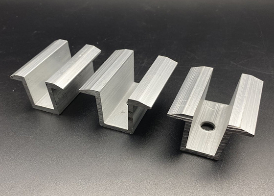 ISO9001 Mid Clamp And End Clamp Kit SUS304 Solar Panel Mounting Roof System